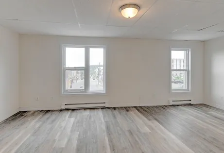5 rooms apartment of 74m² in Sherbrooke