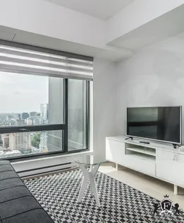 1 room apartment of 57m² in Dorval