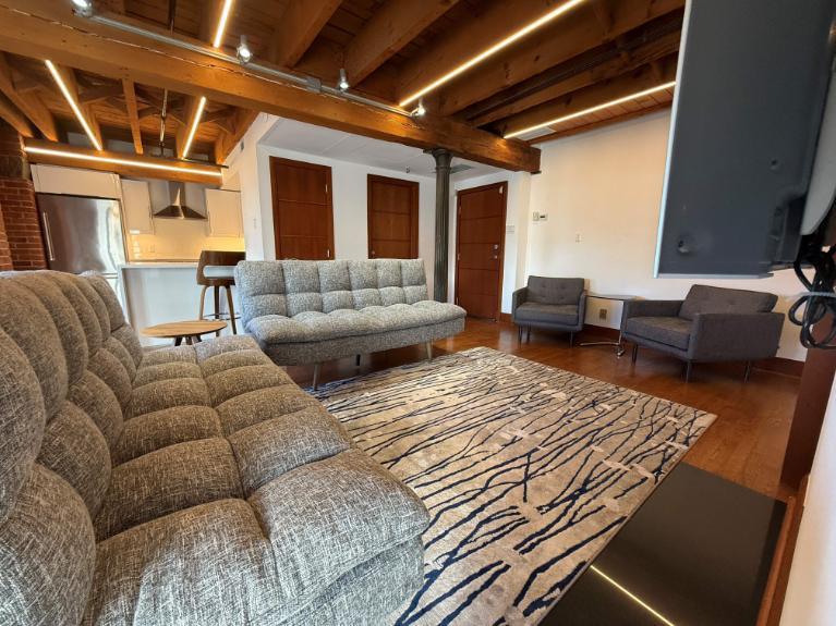 1 CH - 1 SDB - Montréal - $1,995 /mo