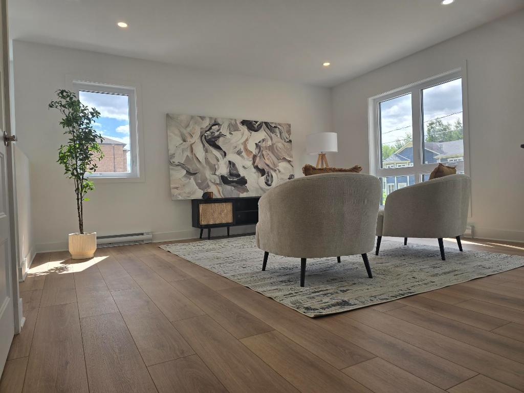 Grand 4½ dans une résidence neuve