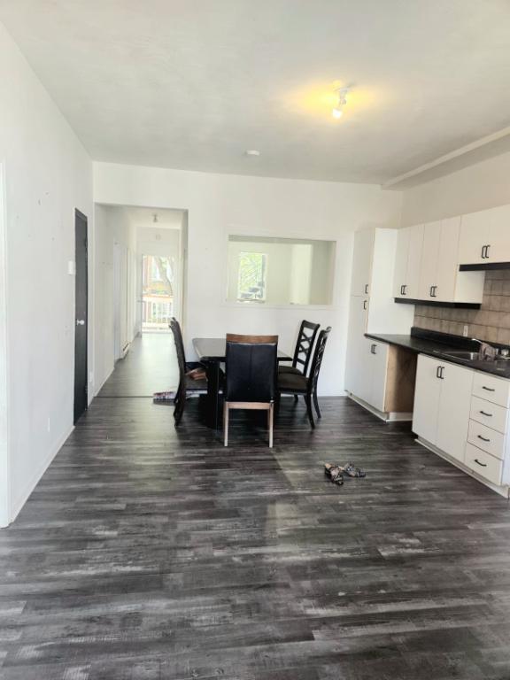 Appartement à louer de 2 chambres et 1 salle de bain