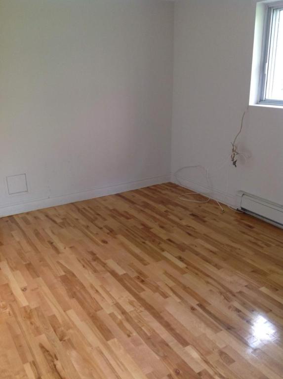 1 CH - 1 SDB - Montréal - $1,350 /mo