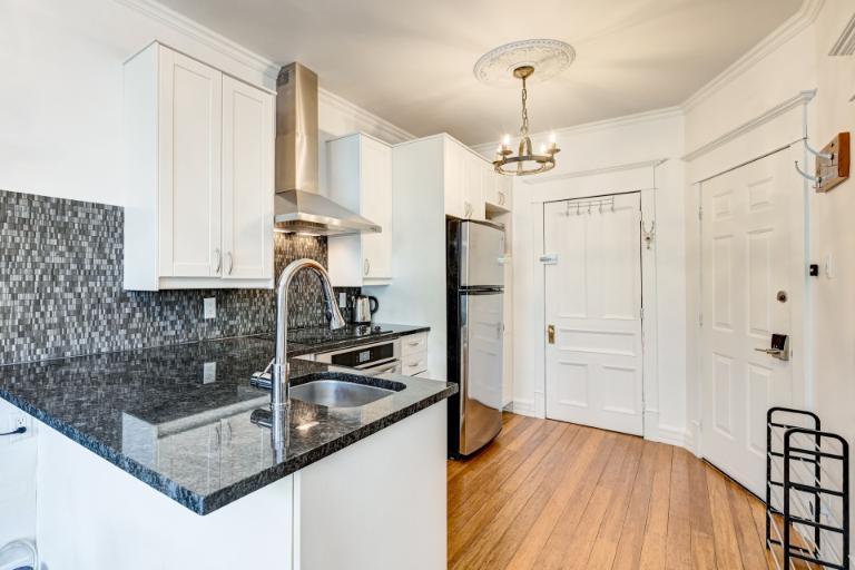 2 1/2 - Montréal (Le Plateau Mont-Royal) - 1 390 $/mois