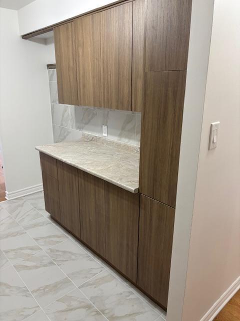 Boucherville, grand 5 1/2 libre 1er septembre, complètement rénové, $1600
