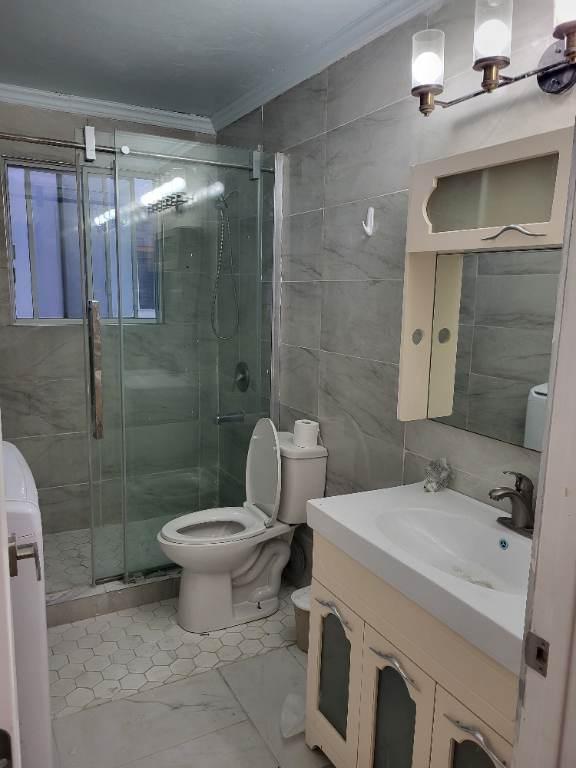 Appartement 5 1/2 - à Laval