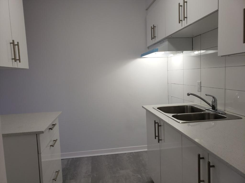4 ½ à Montréal style condo, $1600