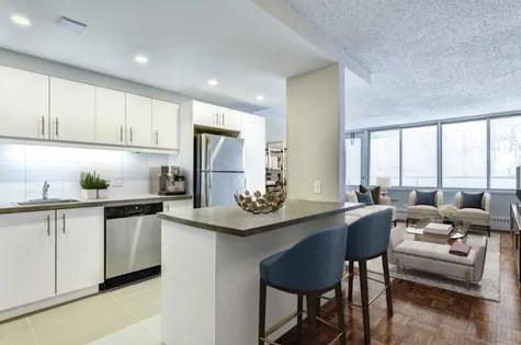 1 room apartment of 58m² in Montreal
