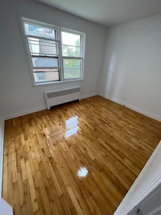 1 room apartment of 56m² in Montreal