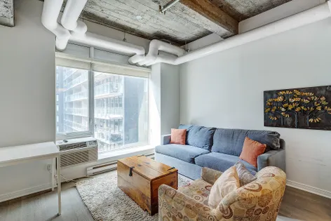 5 rooms apartment of 45m² in Montreal