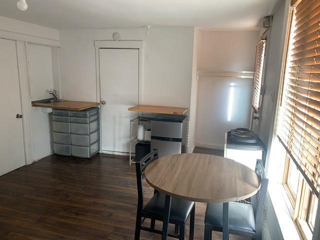 PetitStudio850$Entrée&WCPrivéeToutInclusMeubléWIFI MetroPapineauChauffage Eau-Chaude éclairage5minDuMétroPersonneSeuleCalmeNonFumeur ProprioOccuupant