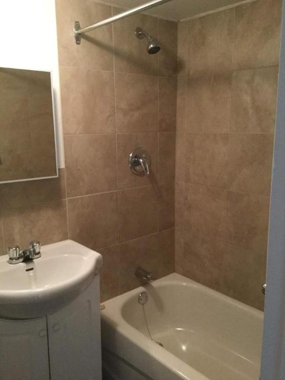 1 CH - 1 SDB - Montréal - $1,150 /mo