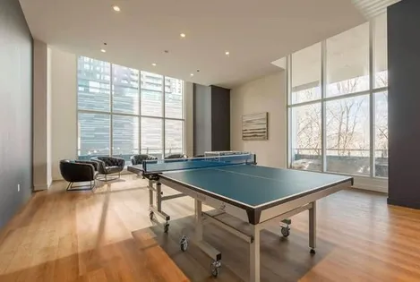 1 room apartment of 39m² in Montreal