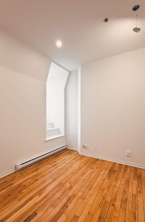 1 CH - 1 SDB - Montréal - $1,195 /mo