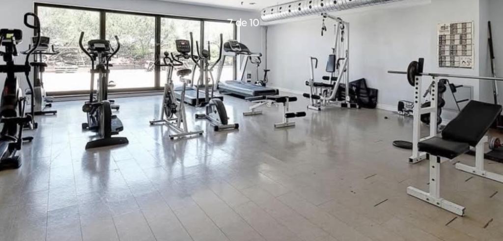 3 1/2 panama Brossard