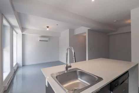 1 room studio of 58m² in Montreal