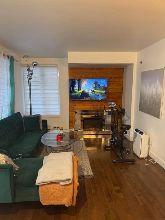 Condo 4 et demi sur Jarry est