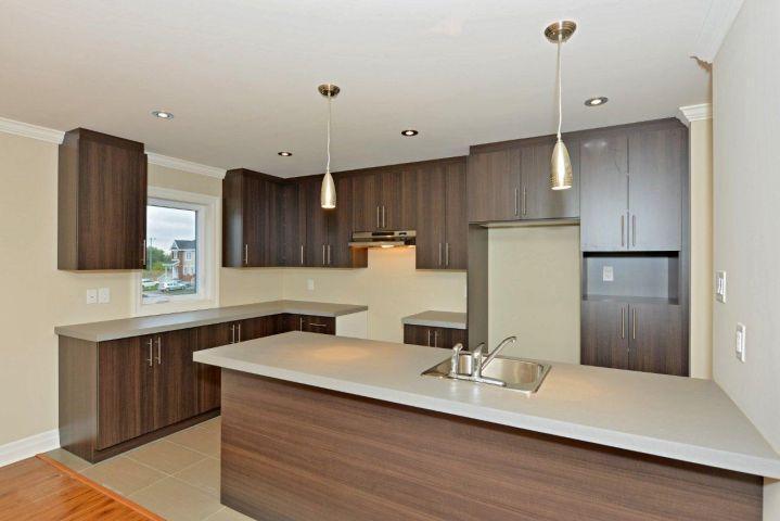 5 ½ À LOUER – 873-877-881 AVENUE DES JARDINS, ST-RÉMI – 1650$/MOIS