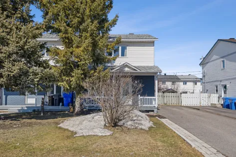 9 rooms house of 128m² in Gatineau