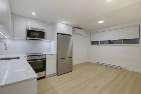 2 rooms apartment of 53m² in Montreal