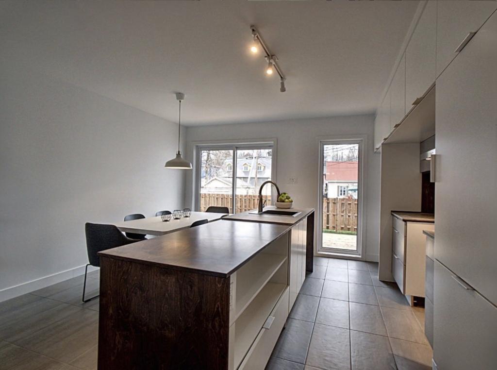 Duplex / Maison de ville sur le chemin du Fleuve à Saint-Romuald2