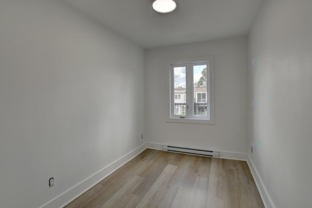 1ST MONTH FREE — FULLY RENOVATED
