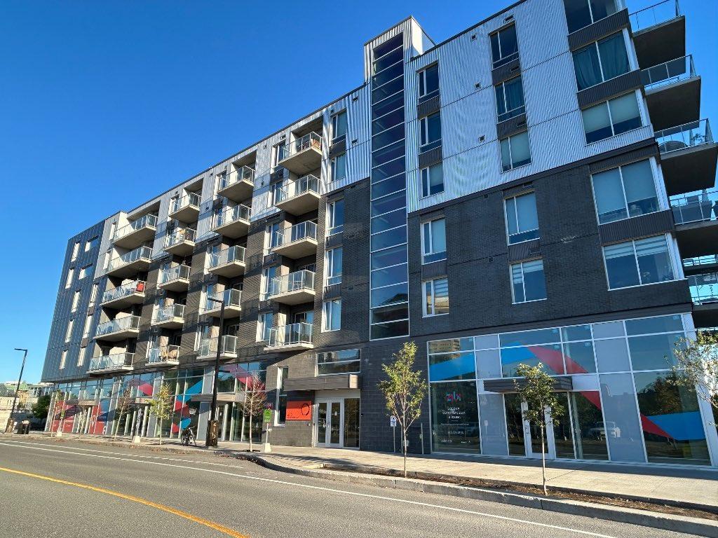 Condo moderne et central à louer à 5 min du Parlement