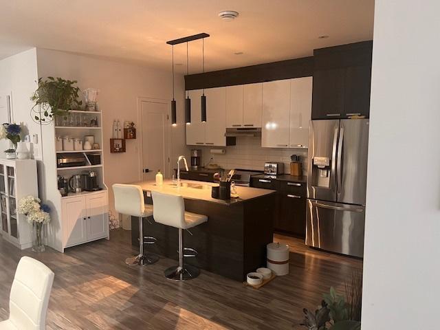Luxueux condo St-Janvier