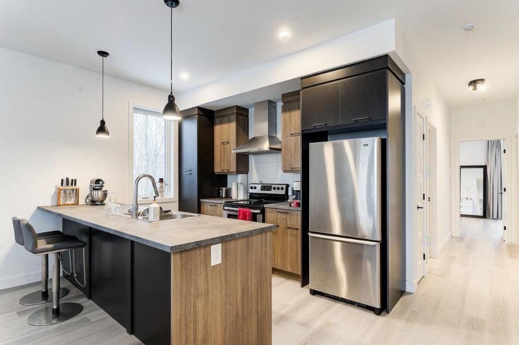 Grand 4 1/2 à louer à Cowansville