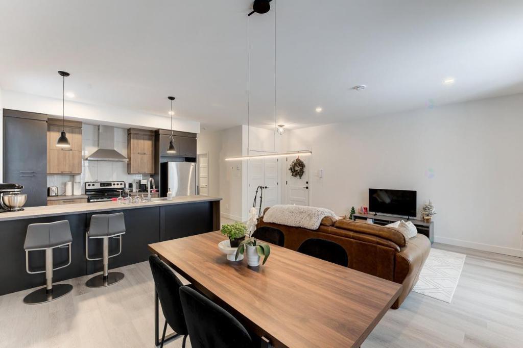 Grand 4 1/2 à louer à Cowansville