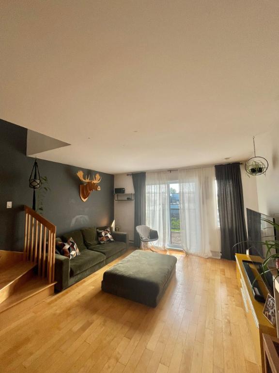 Appartement 3 Chambres à coucher - Lachine