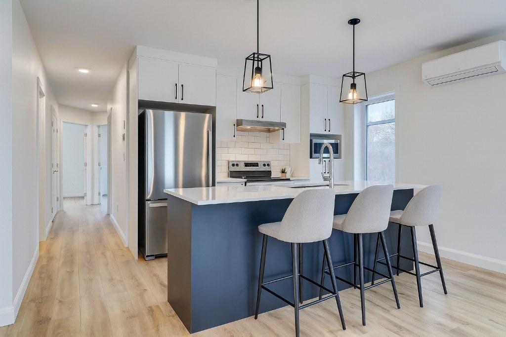 Magnifique 5 1/2 à louer - Dès maintenant - Ascot Corner