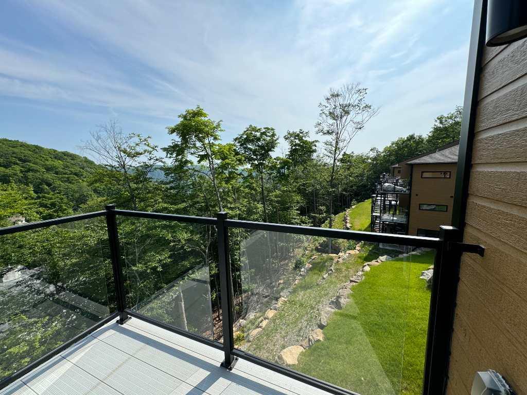 Magnifique 4 et demi en Montagne