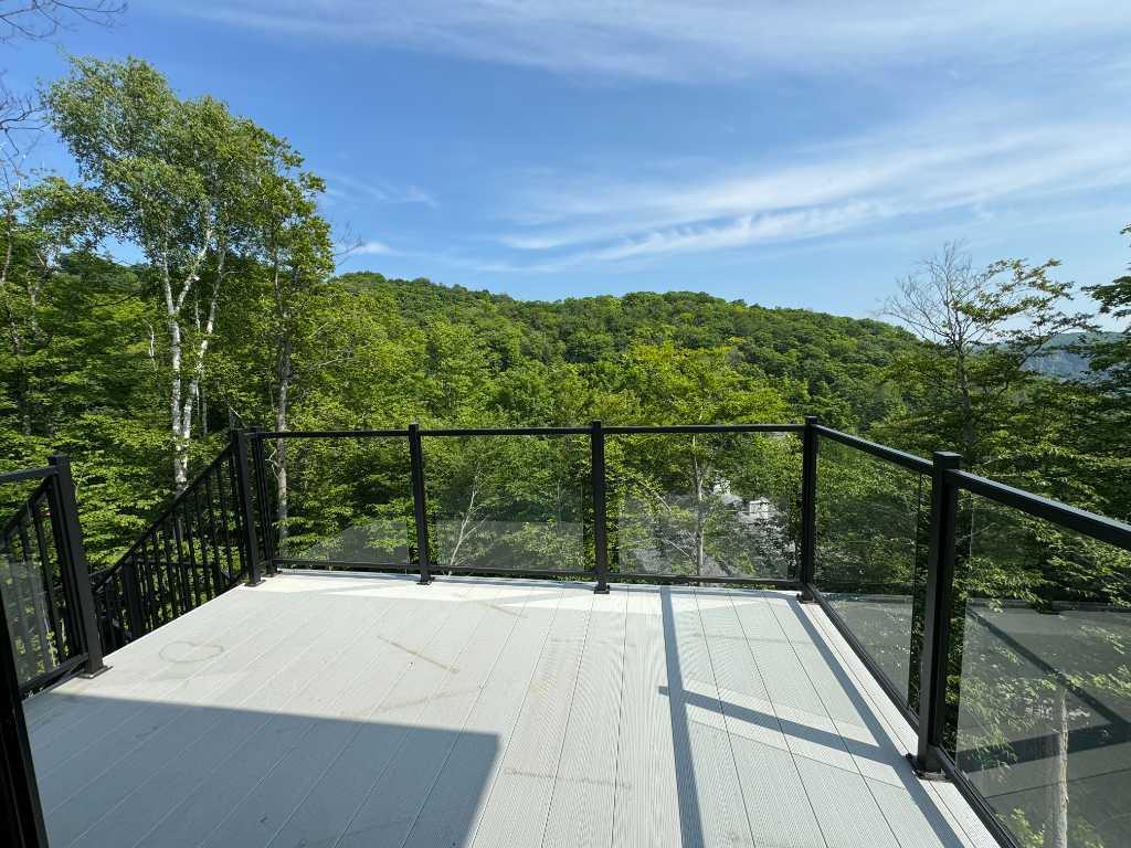 Magnifique 4 et demi en Montagne