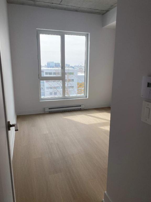 2 CH - 1 SDB - Montreal - $2,190 /mo