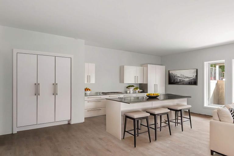 4 CH - 1 SDB - Sherbrooke - $1,850 /mo