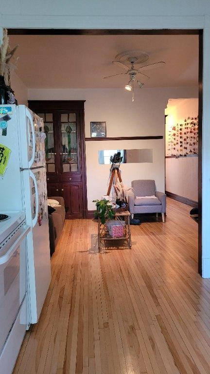 1 chambre double sur le Plateau - électros inclus