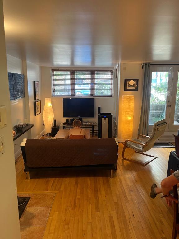 Meublé - 2 Chambre à coucher - Au cœur du Plateau Mont-Royal