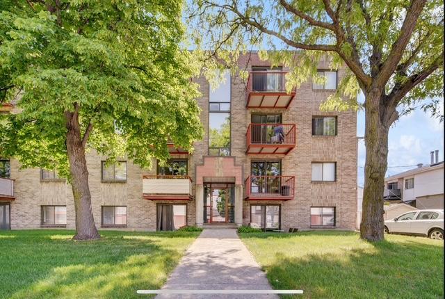 Au centre de Repentigny appartements 41/2 à Louer