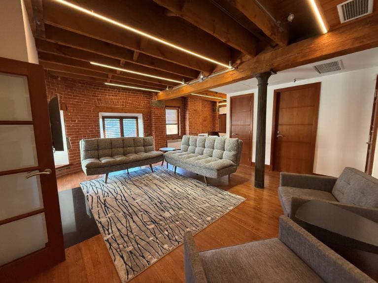 1 CH - 1 SDB - Montréal - $1,995 /mo