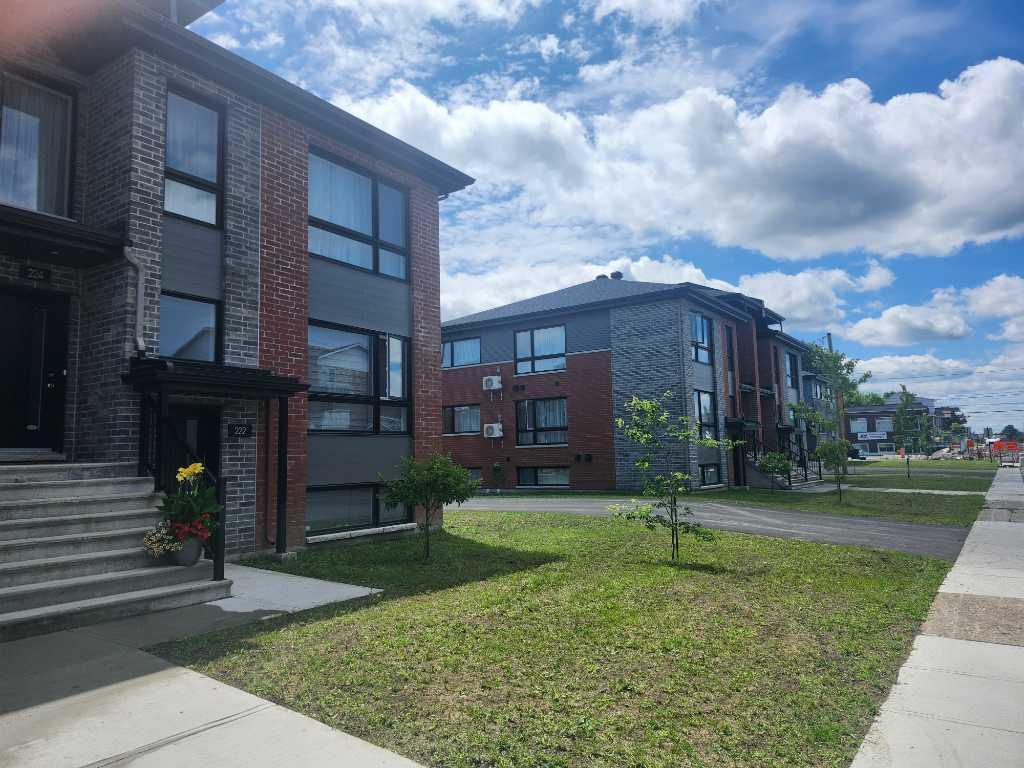 apartement 4 1/2, neuf ,lafontaine