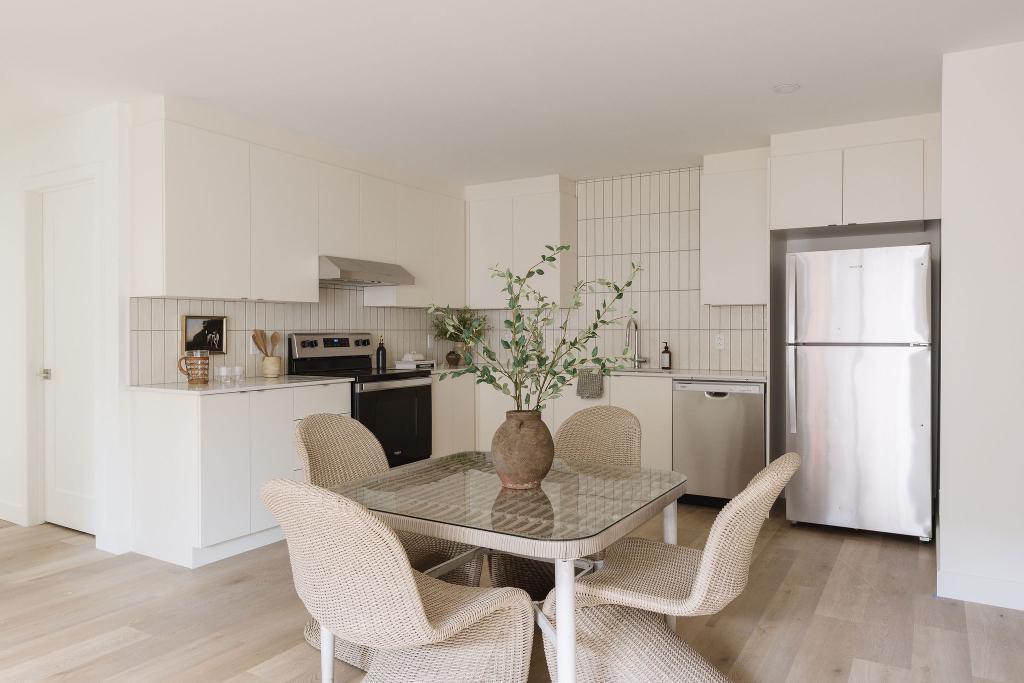 IMMEUBLE NEUF - Électros (5), wifi, a/c, stationnement (1) inclus - 3 1/2 ET 4 1/2 neufs à louer - Saint-Jérôme