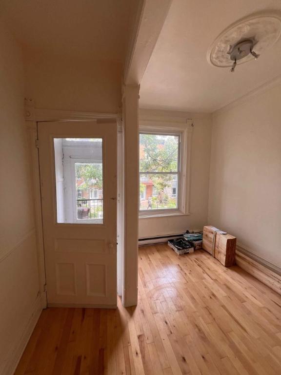 5156 Érables, Appartement 3.5 lumineux dans le Plateau