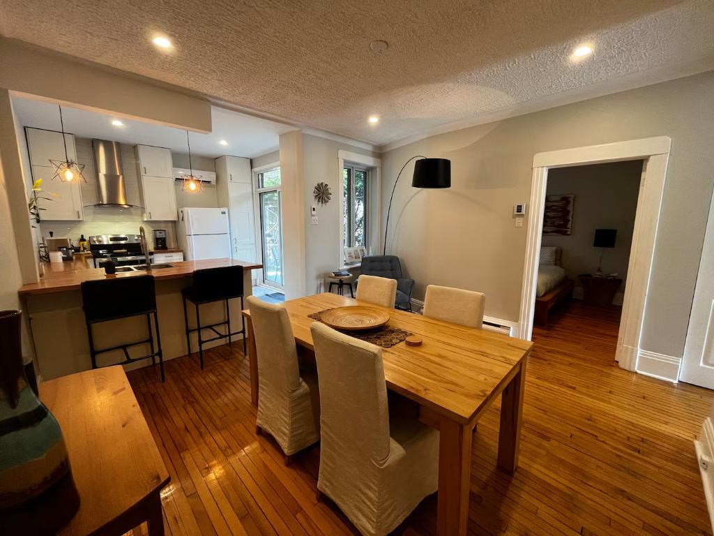 4½ + espace bureau à louer + cour arrière - BIEN LIRE