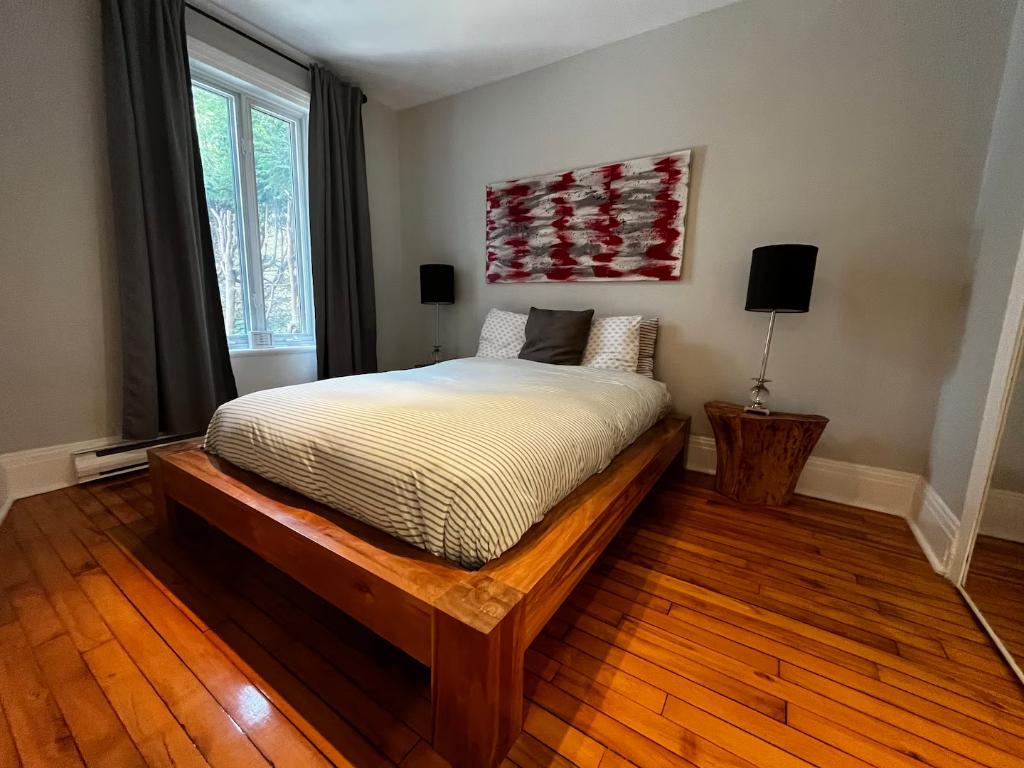 4½ + espace bureau à louer + cour arrière - BIEN LIRE