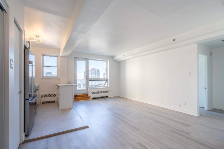 🏙️ Apt 2 ch, 8ᵉ étage | UN MOIS GRATUIT | métro Guy-Concordia