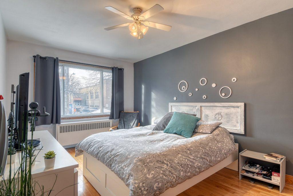 5 1/2 rénové, à 5 mn à pied du métro Fabre, des commerces et grands parcs