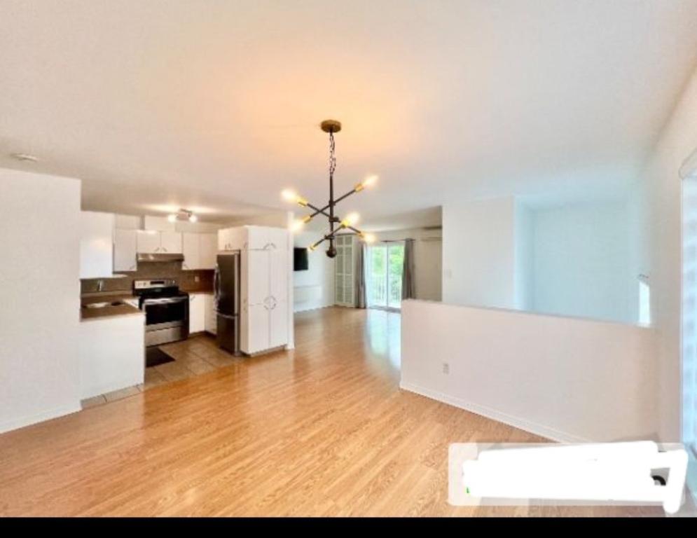 500$ de rabais sur le 1er mois, 4 1/2 à louer Boulevard des Grives Centre-Ville Gatineau