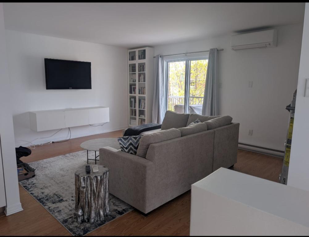 500$ de rabais sur le 1er mois, 4 1/2 à louer Boulevard des Grives Centre-Ville Gatineau