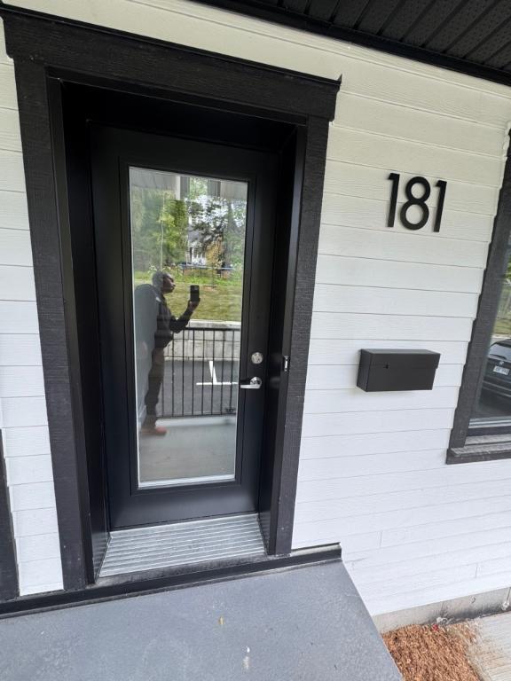 4½ neuf à louer Sherbrooke – Stationnement, option électros