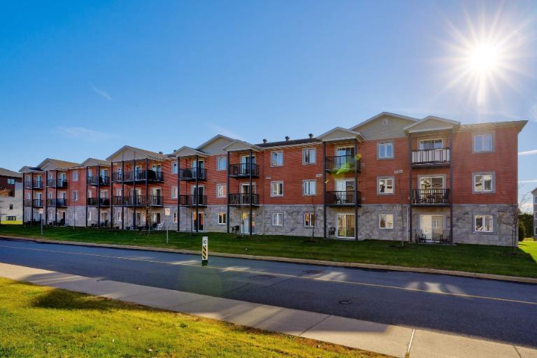 2 CH - 1 SDB - Richelieu - $1,495 /mo